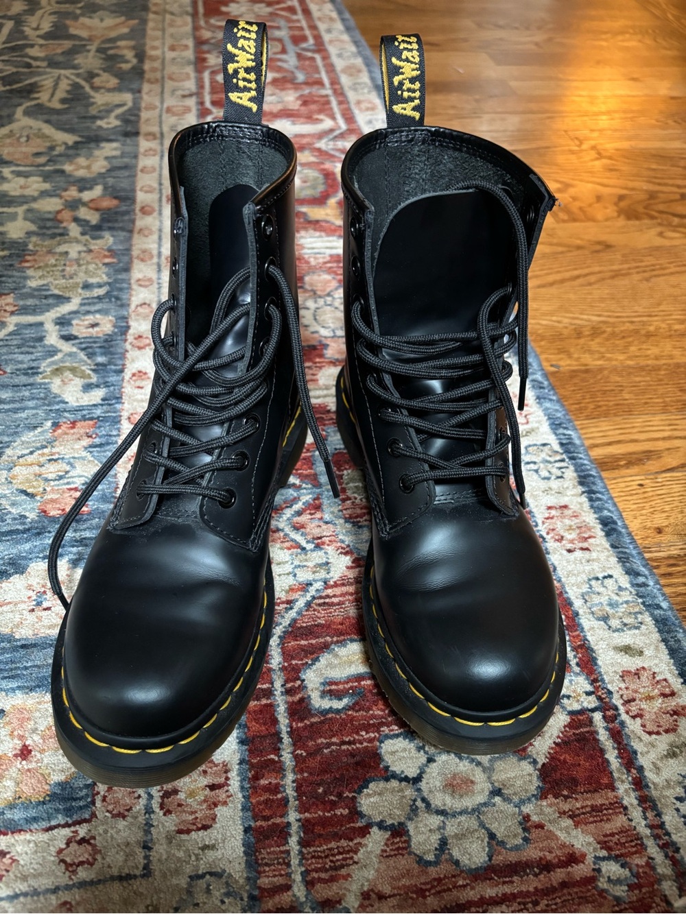 Dr. Martens 1460 Women’s Smooth Black Leather Lace-Up Boots US 8 / EU 39